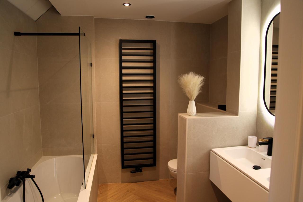 Dionbulles & Dionlodge Guesthouse, Private Wellness Pool In Option Chaumont-Gistoux Luaran gambar