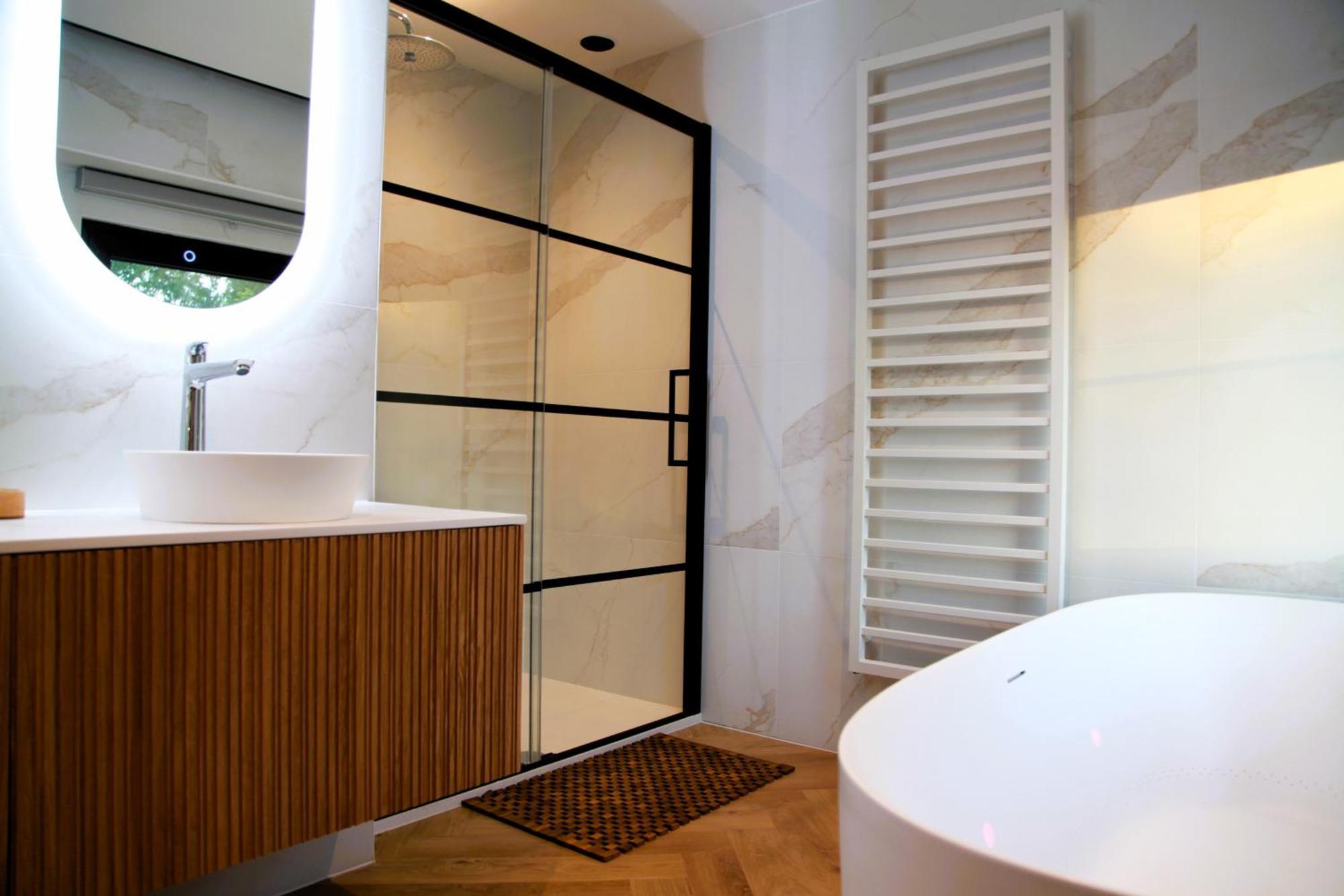 Dionbulles & Dionlodge Guesthouse, Private Wellness Pool In Option Chaumont-Gistoux Luaran gambar